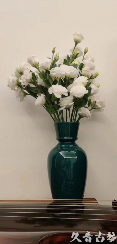 云浮市早安  人生如花，我们都是自己航船的船长。